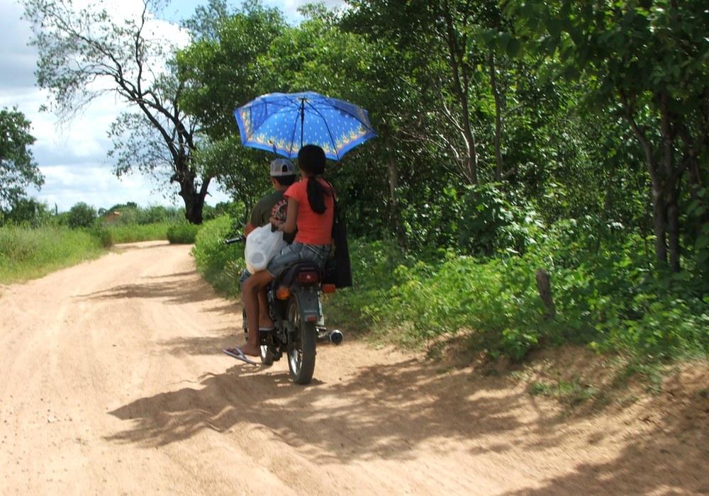 Kurt Damm_Auf dem Weg zum Wahlbüro.jpg