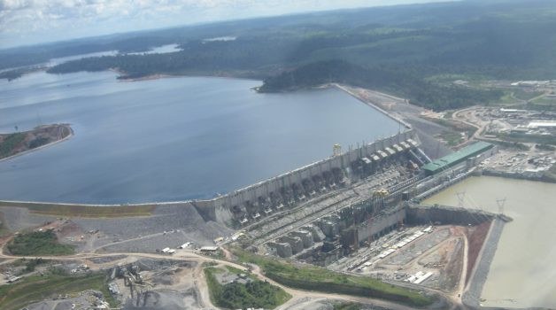 [+1C@fé] Nachhaltig ist so was nicht – Wasserkraftwerke im Amazonas