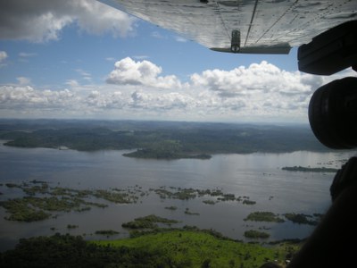 Goldbergbau in Terra Indígena Munduruku in Pará läßt illegale Waldrodung wieder explodieren