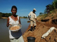 [de] Neue alte Vielfalt: Traditionelle Völker und Gemeinschaften in Brasilien