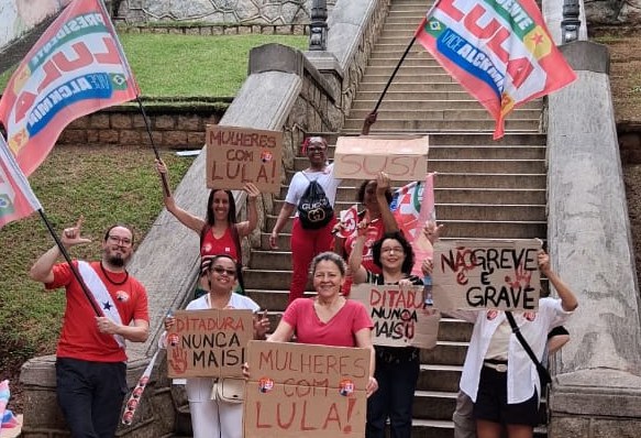 Lula holt auf - aber Bolsonaro bleibt vorne!